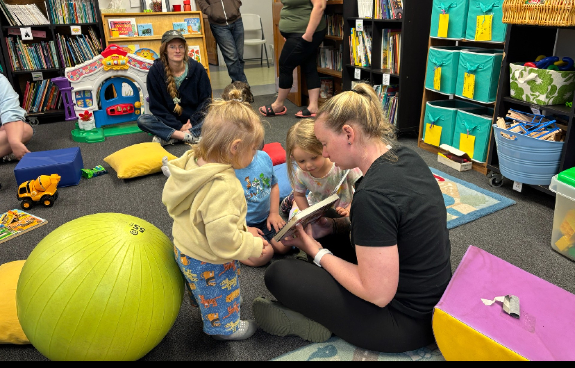 Story time circle session
